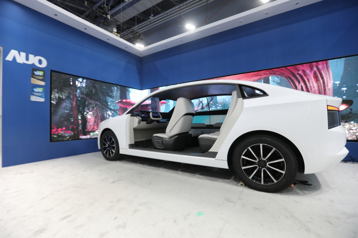 CES attendees can now experience the AUO Smart Cockpit 2024, a groundbreaking immersive visual experience for drivers and passengers. The Smart Cockpit 2024 offers a glimpse into the future of in-car displays, utilizing Micro LED technology and various placement possibilities.