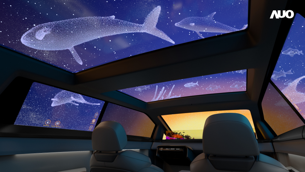 友达以Smart Cockpit 2025展示一系列领先业界的Micro LED Display HMI 解决方案，其中幻境全景天幕(Vitrual Sky Canopy)是全球首度导入大尺寸、透明Micro LED 显示器于天窗的应用，带来无边际的沉浸式体验